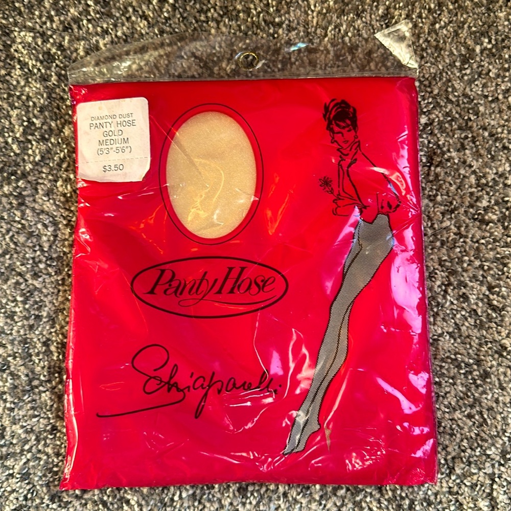 NWT vintage Schiaparelli pantyhose
